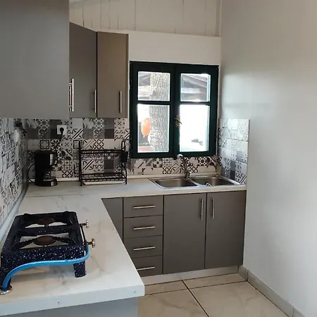 Сasa de vacaciones Wooden House / Nea Roda, Halkidiki Nea Roda